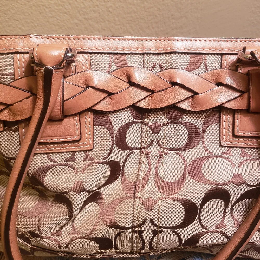 Brown signature pattern coach purse and wallet - Picture 3 of 6